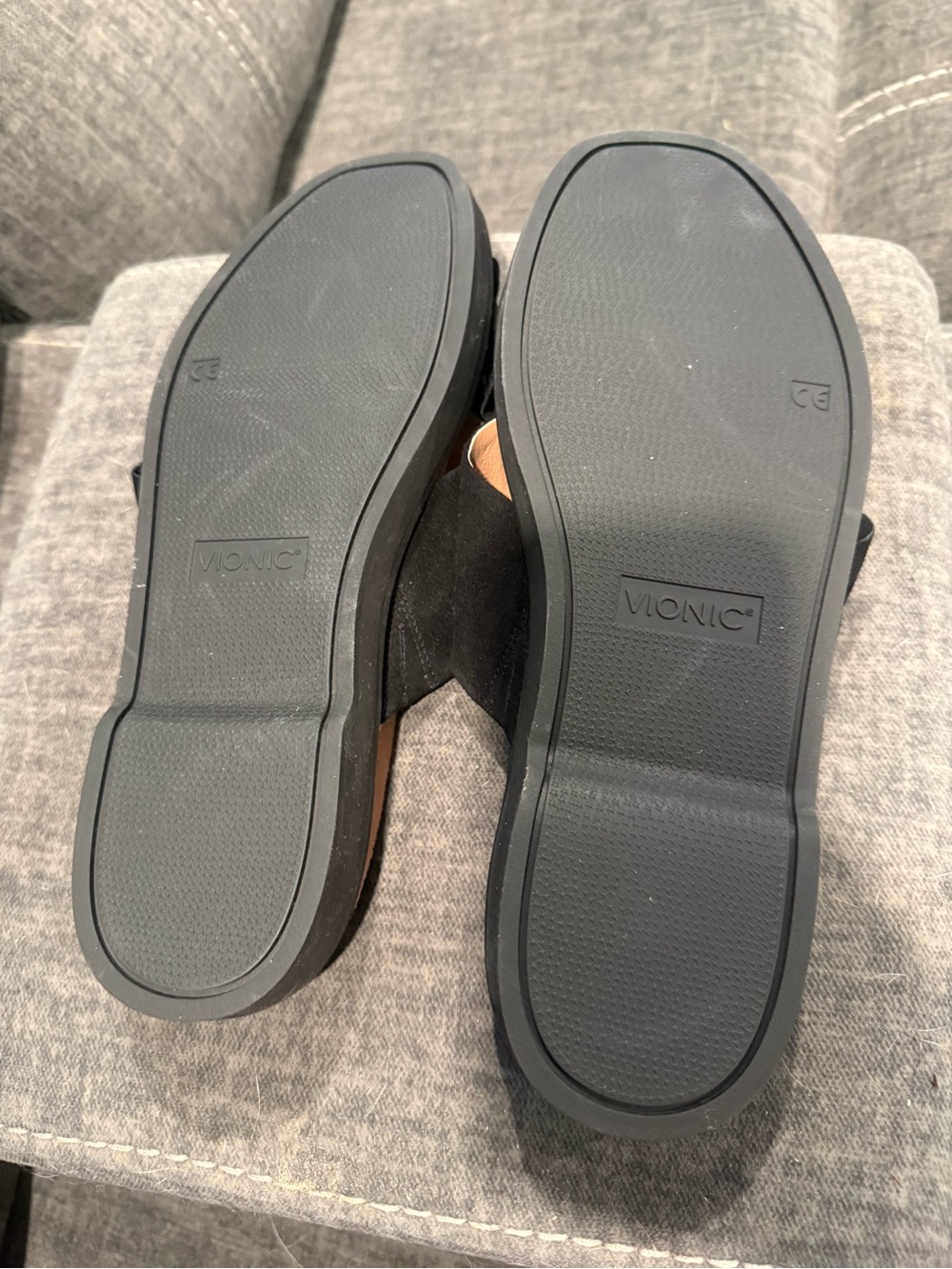 Vionic Black Ruffle Slide Mules - Picture 2 of 3